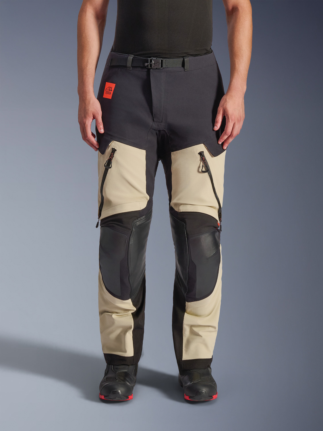 kalhoty HALO PRO DRYSTAR XF, ALPINESTARS (krémové/černé/červené) 2026 - Obrázek 6