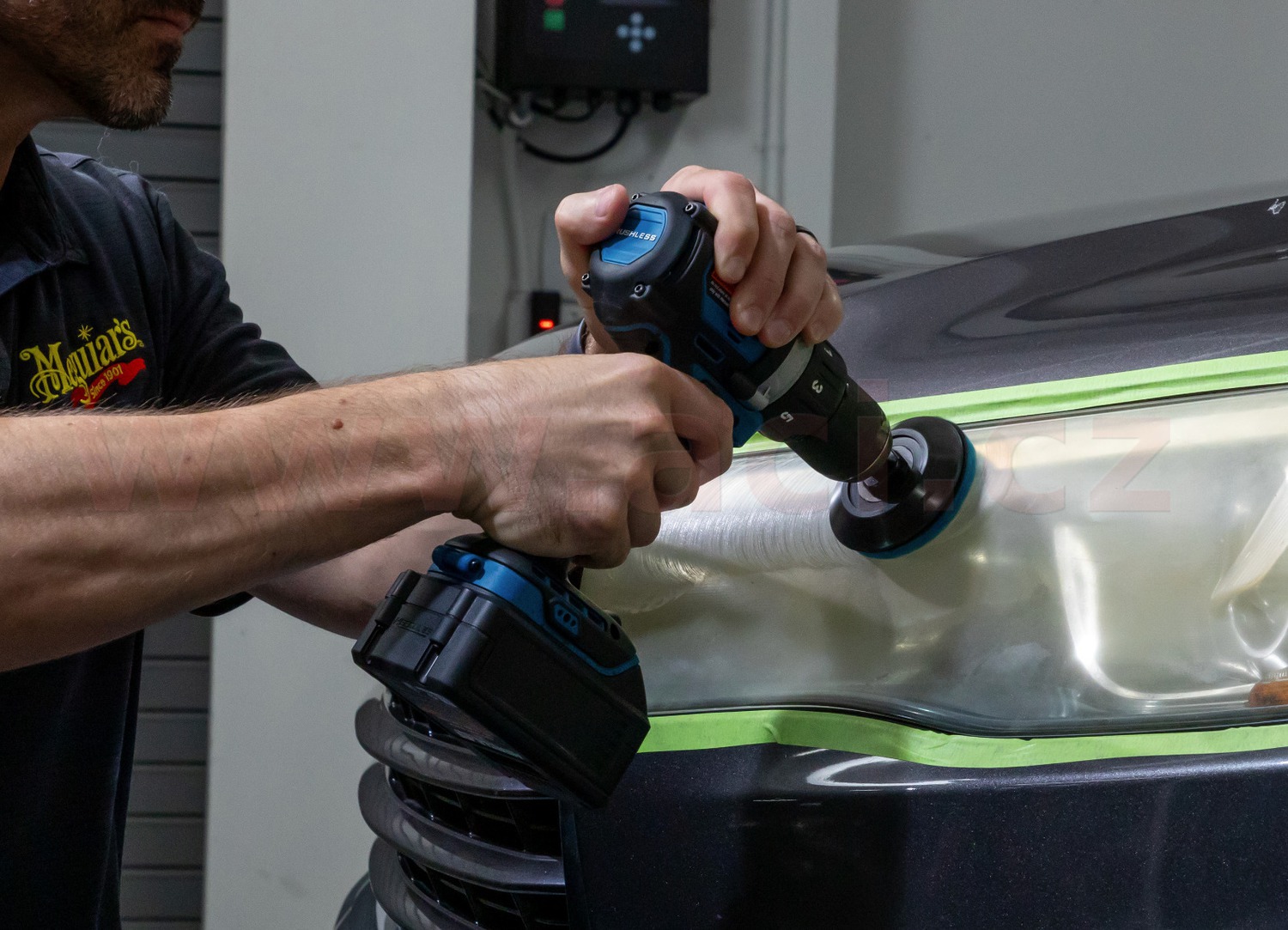 Meguiar's Quik Solutions Headlight Restoration Kit kompletní sada na renovaci silně poškozených světel - Obrázek 3