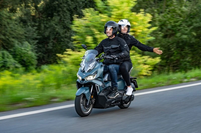 Nejlepší skútr 125 ccm do města: SYM vs. Keeway