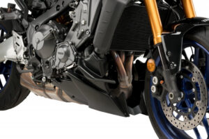 Spoiler motoru PUIG 20646J matná černá pro YAMAHA MT-09 850 / 890 2021-2026