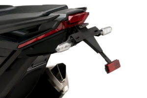 Nastavitelný držák SPZ PUIG 20998N černý pro HONDA X-ADV 750 2021-2026