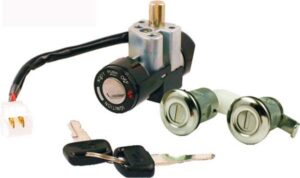 Spínací skříňka RMS 246050081 pro HONDA SH 50 1996