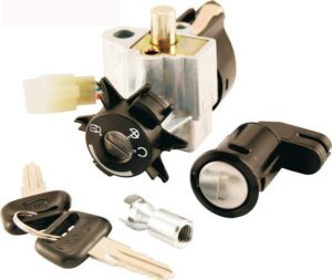 Spínací skříňka RMS 246050511 pro PEUGEOT Speedfight 50 1997-2000