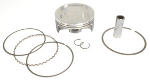 Kovaný píst sada ATHENA S4F08300005B d 82,96 - pro kit válce Athena pro HUSQVARNA TC 250 2003-2005, HUSQVARNA TE 250 2003-2005