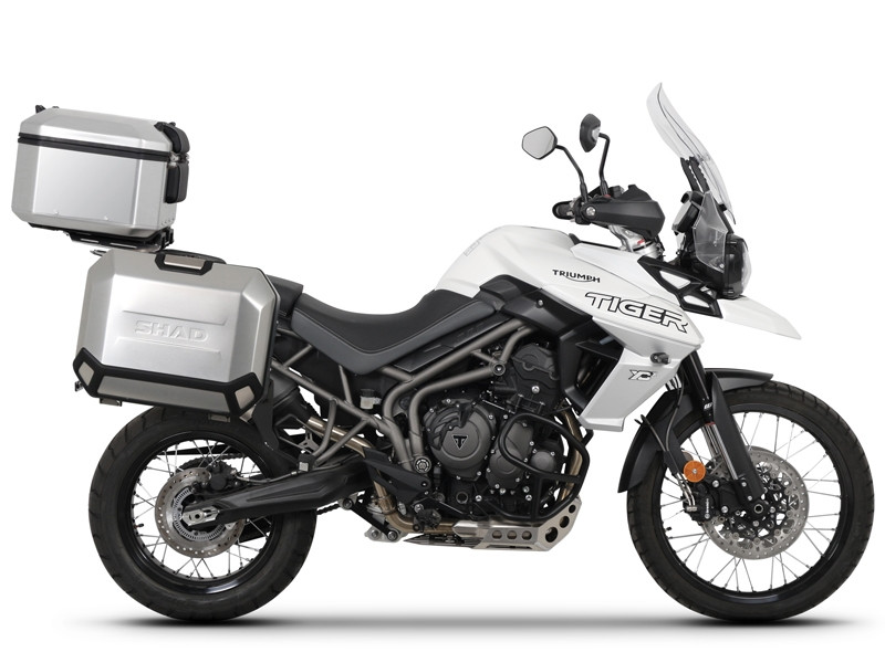 Kompletní sada hliníkových kufrů SHAD TERRA, 37L topcase 36L/47L boční kufry, včetně montážní sady a plotny SHAD TRIUMPH Tiger 800