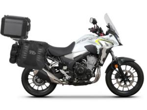 Kompletní sada bočních adventure brašen SHAD TERRA TR40 a  černého hliníkového 55L topcase, včetně montážní sady SHAD HONDA CB 500 X