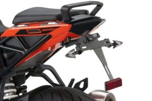 Nastavitelný držák SPZ PUIG 8728N černý pro KTM Super Duke 1290 GT 2016-2024