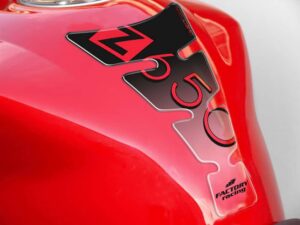 Tankpad PUIG SPIRIT 9306N černý pro KAWASAKI Z 650 2017-2024
