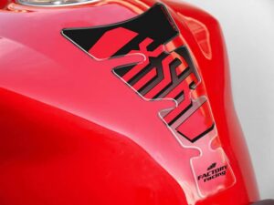 Tankpad PUIG SPIRIT 9308N černý pro YAMAHA XSR 900 2016-2024, YAMAHA XSR 900 GP 2024-2026
