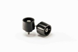 Tělo koncovky řidítek PUIG THRUSTER 9414N černý pro YAMAHA YZF-R1 1998-2014, YAMAHA MT-07 700 2025-2026